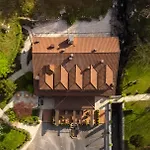 Logis Restaurante La Casa De Juansabeli