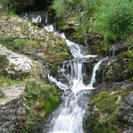 Logis Restaurante La Casa De Juansabeli Отель Аренас-де-Кабралес