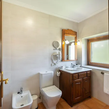 Logis Restaurante La Casa De Juansabeli