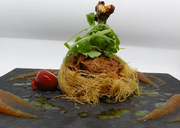 Logis Restaurante La Casa De Juansabeli