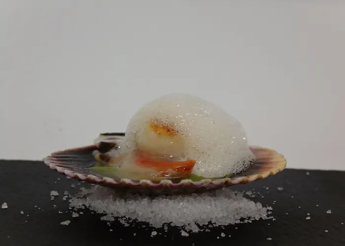 Logis Restaurante La Casa De Juansabeli Hotel 2*